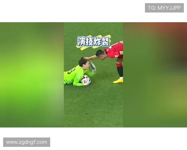 双手摸头足球明星的独特魅力与精彩瞬间回顾